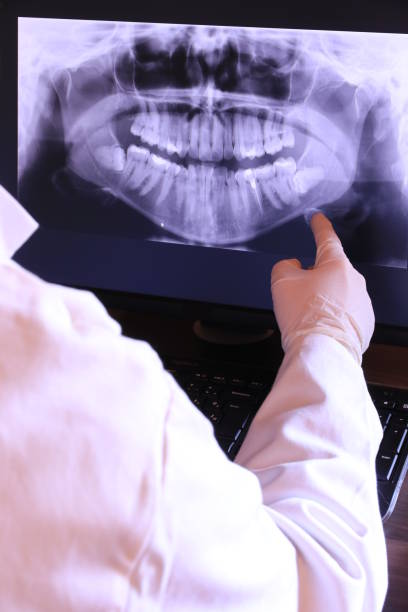 Best Cosmetic Emergency Dentistry in Monterey, CA